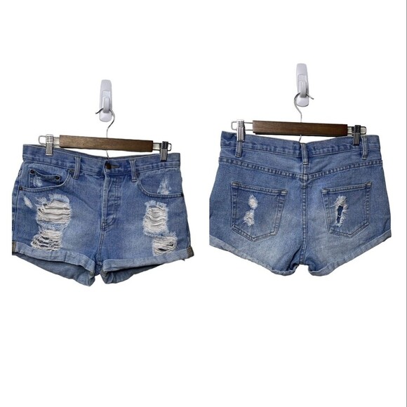 Forever 21 Distressed Hi Rise buttonfly Jean Shorts Size 27 cuffed - Picture 1 of 11